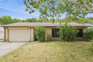 featured image of 2209 Windchime Dr