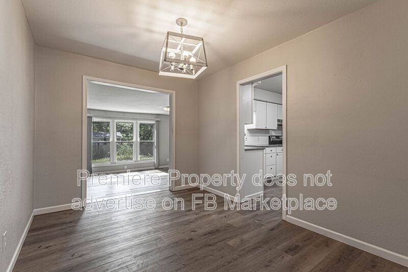 5709 W 75th St - Photo 3 of 17
