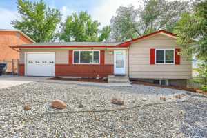 featured image of 403 Elmwood Dr