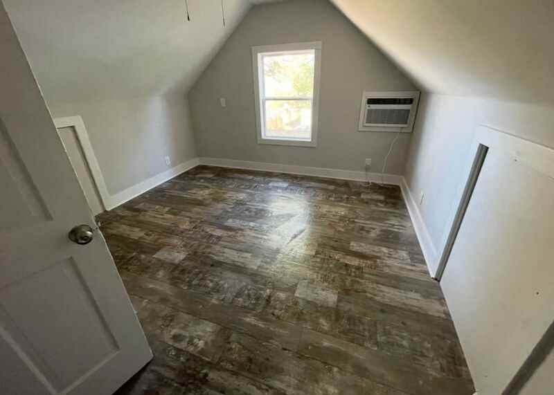 2918 Lexington Ave - Photo 7 of 11