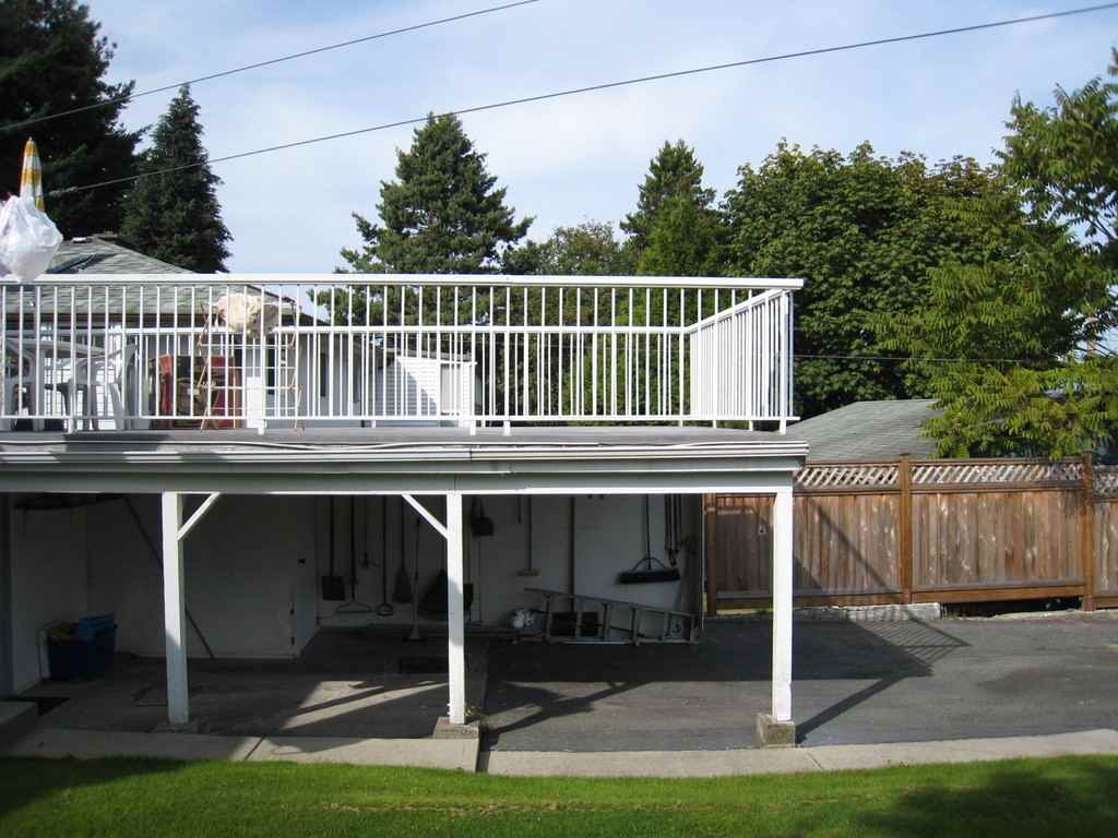 5470 Booth Avenue - Photo 2 of 7