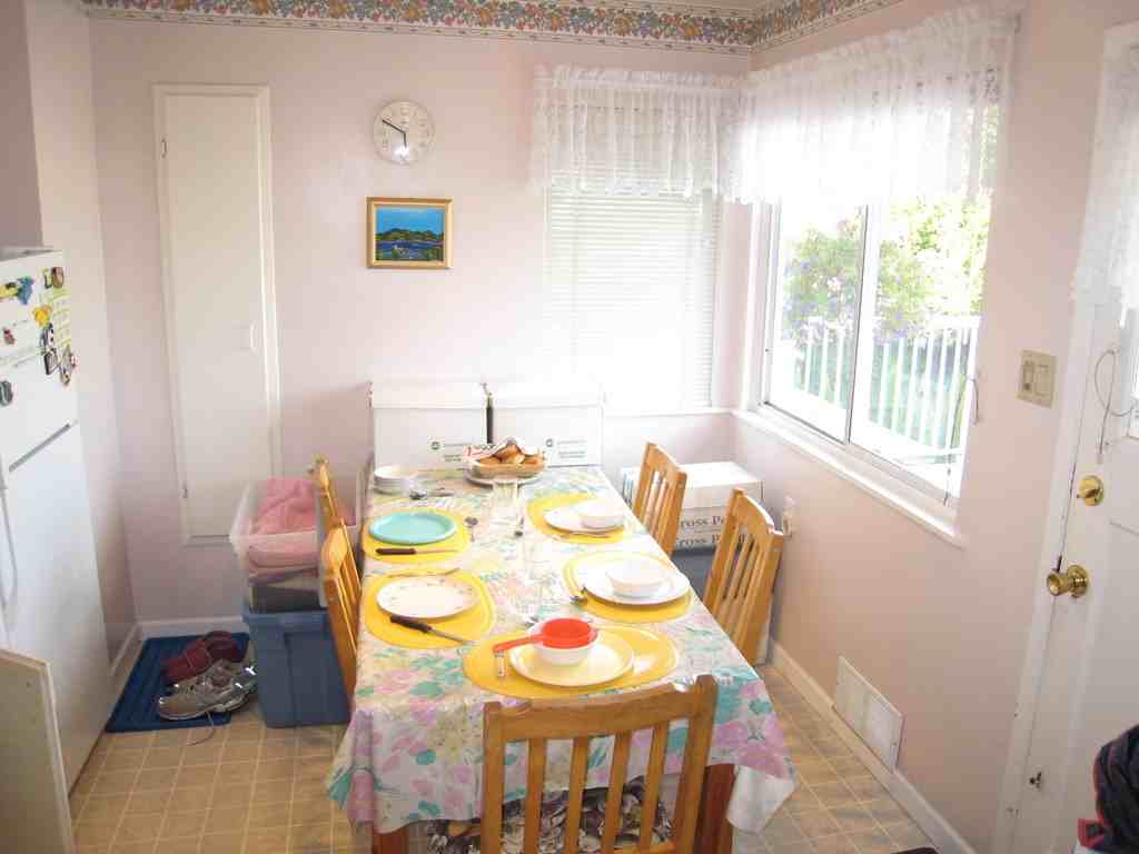 5470 Booth Avenue - Photo 6 of 7