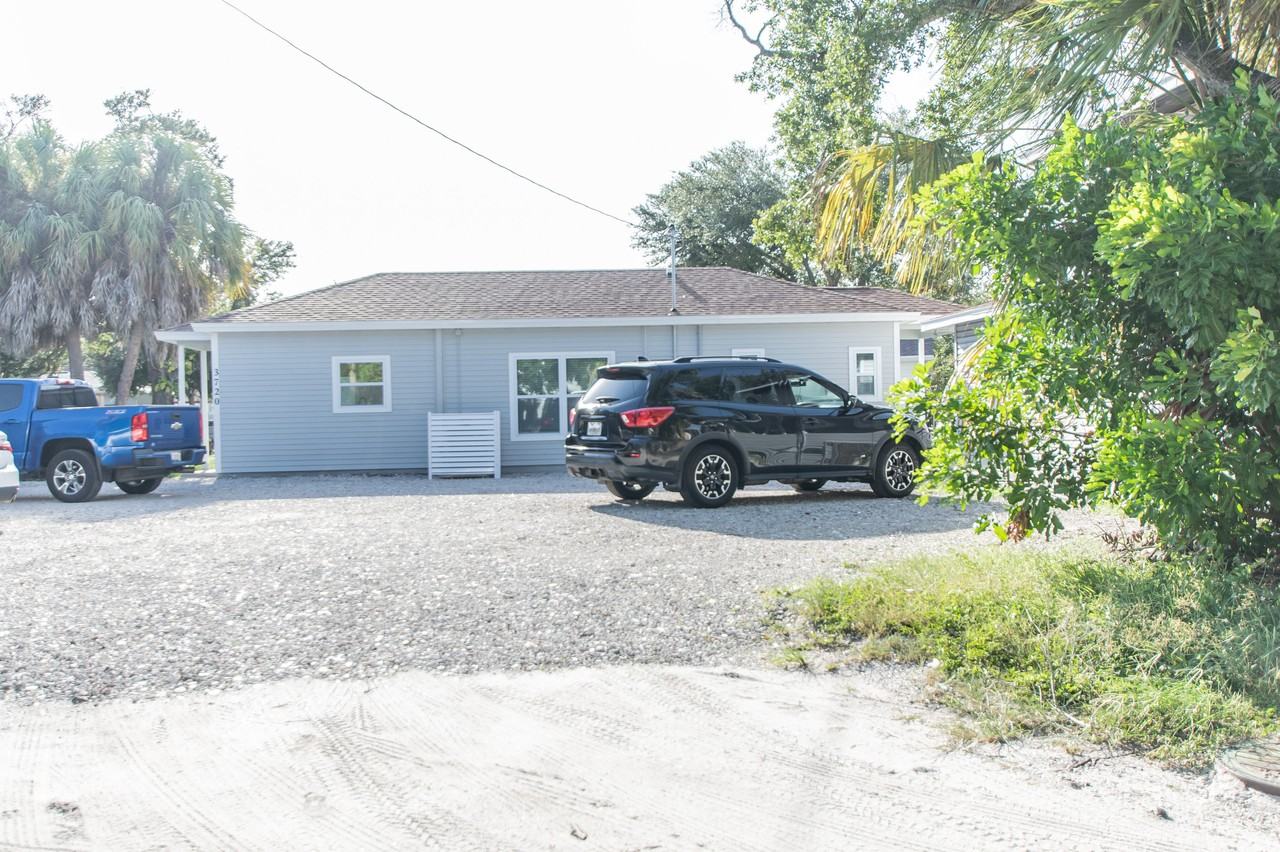 1134 38th Avenue North - Photo 7 of 50