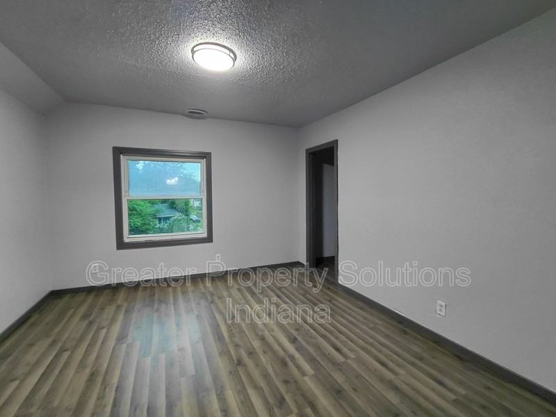 731 West 4Th Stupper - Photo 4 of 9