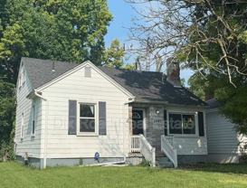 4045 Old Riverside Dr - Photo 1 of 1