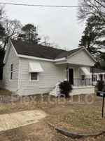 featured image of 320 Alford St