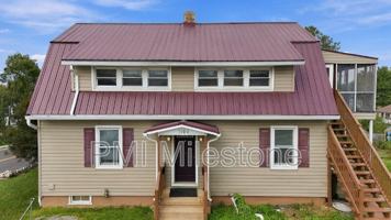 featured image of 1100 W Washington St #2