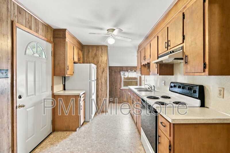1100 W Washington St #2 - Photo 6 of 13