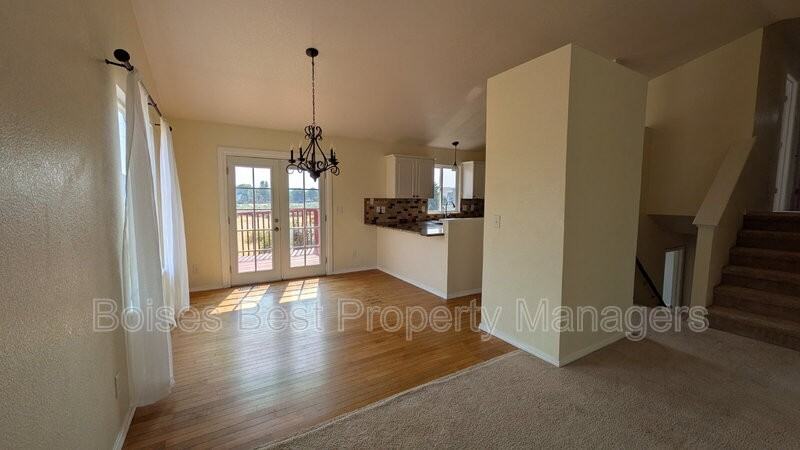 5734 S Hollyhock Pl - Photo 6 of 29