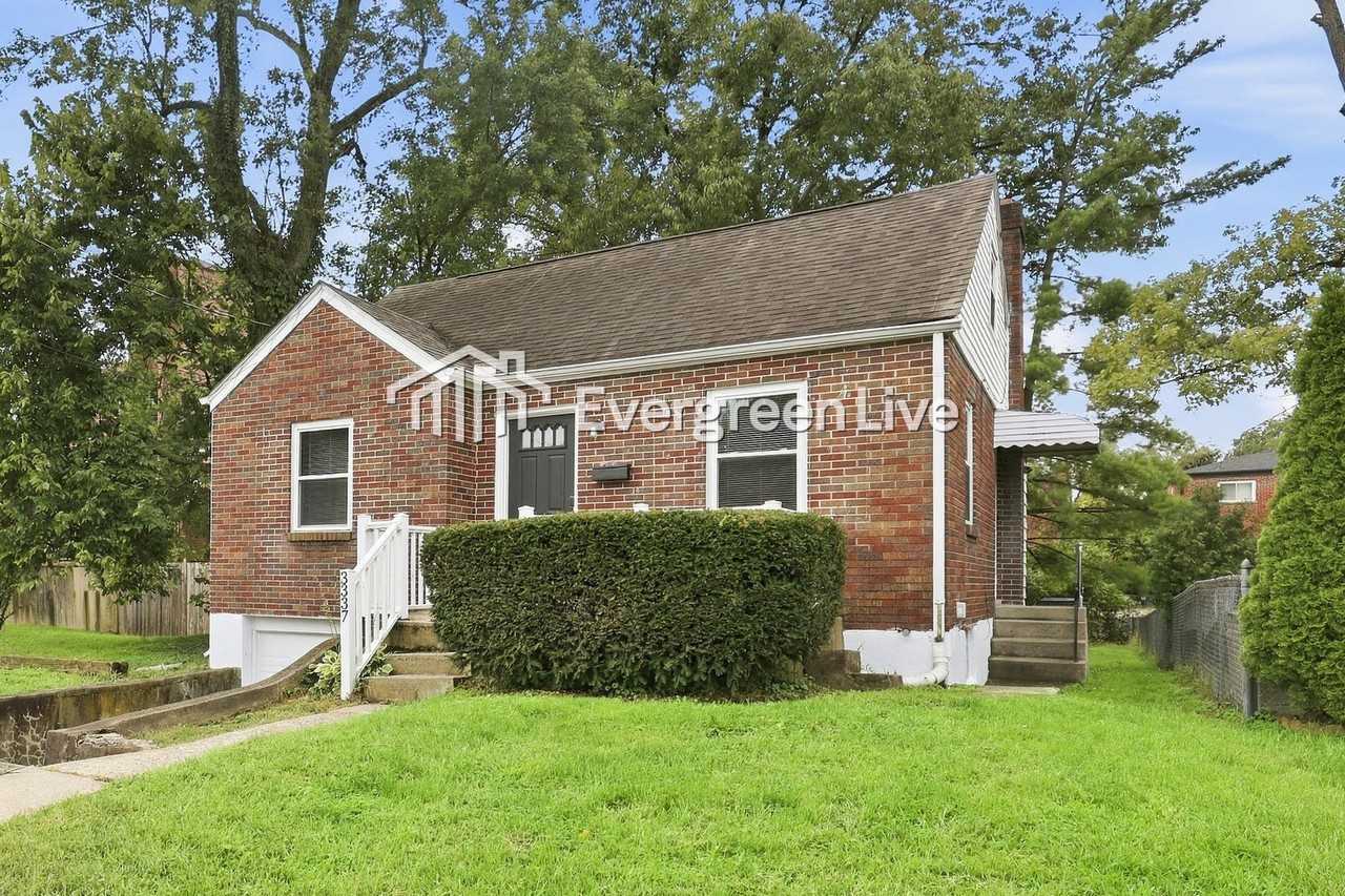 3337 Mcgrew St - Photo 2 of 15