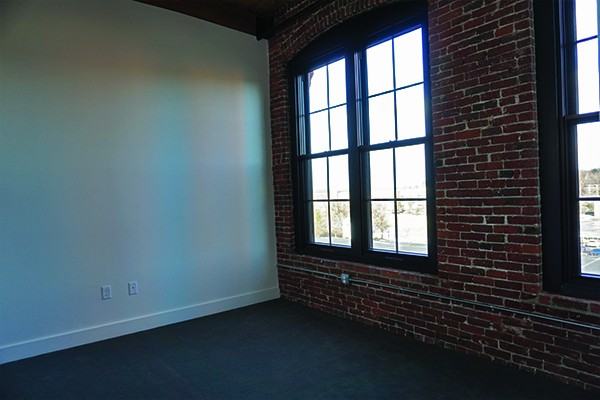 60 Water St #2009 - Photo 2 of 10