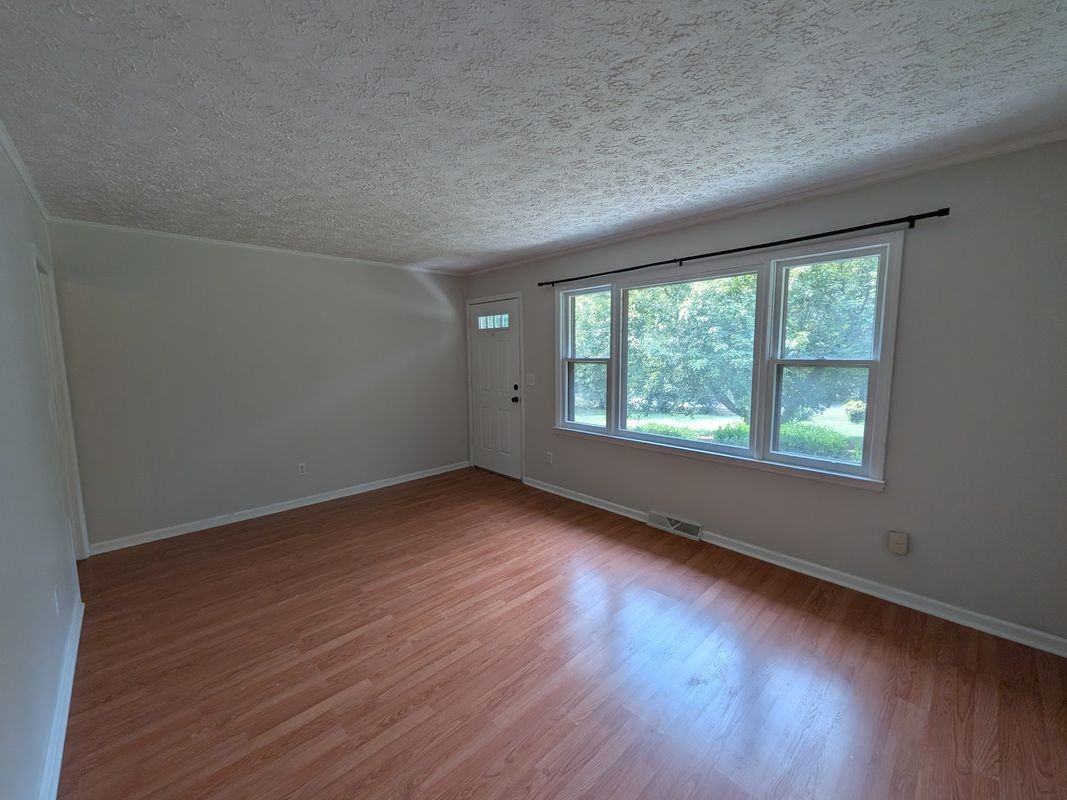 2123 High View Rd - Photo 7 of 16