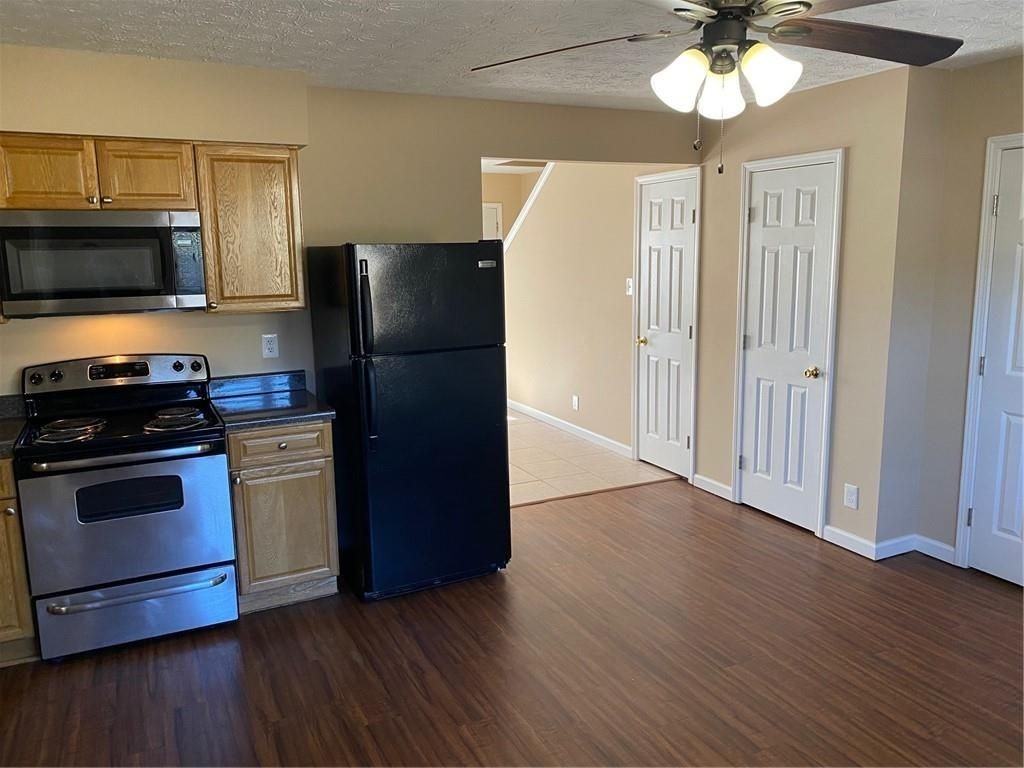 105 George St ##108 - Photo 2 of 10
