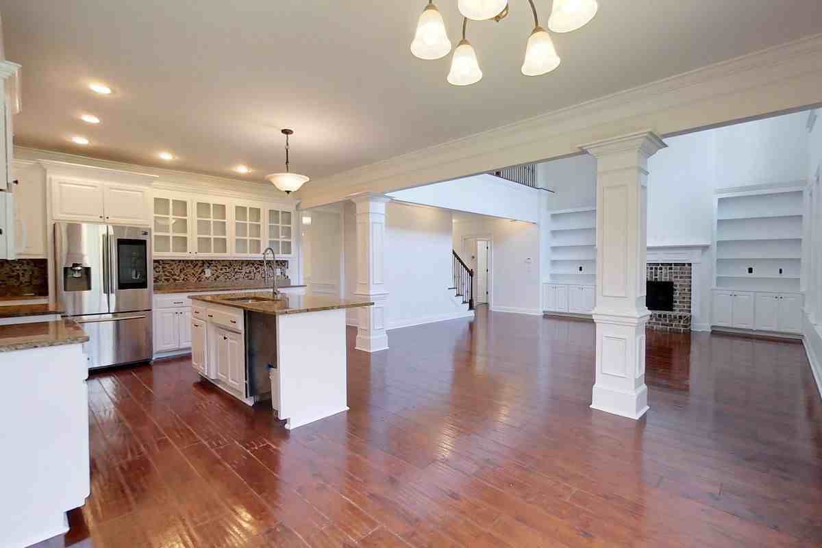 107 Andee Way - Photo 6 of 45