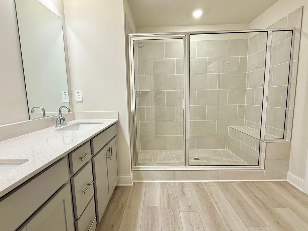 2716 Devon Vale St - Photo 5 of 25