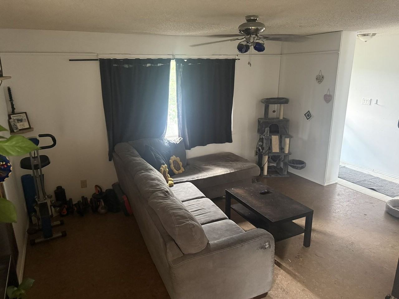312 Penworth Dr Se - Photo 2 of 13