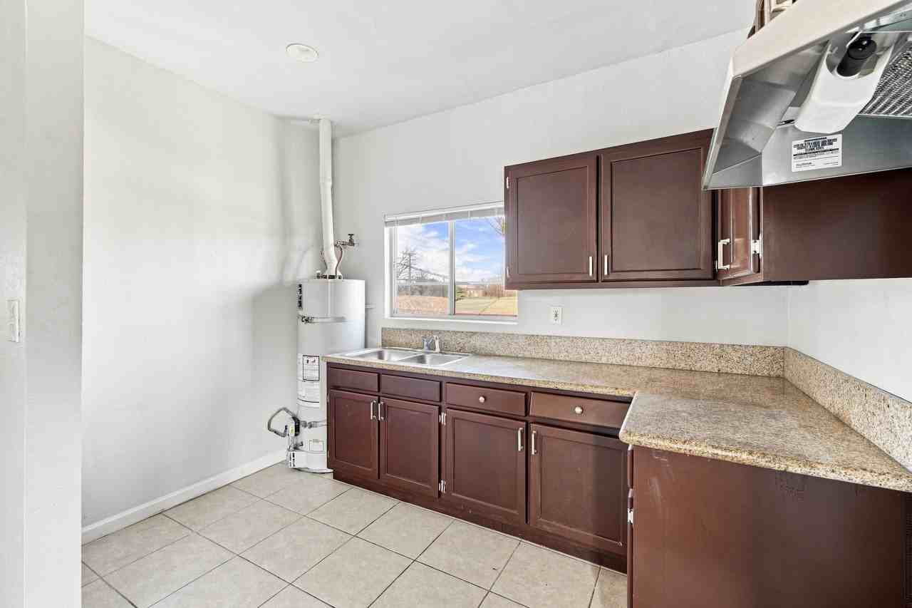 1711 E Imperial Hwy #1713B - Photo 5 of 16