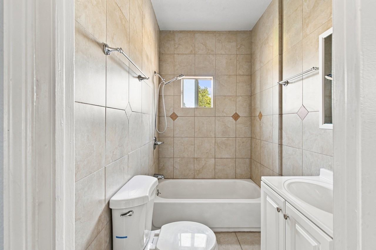 1711 E Imperial Hwy #1713B - Photo 7 of 16
