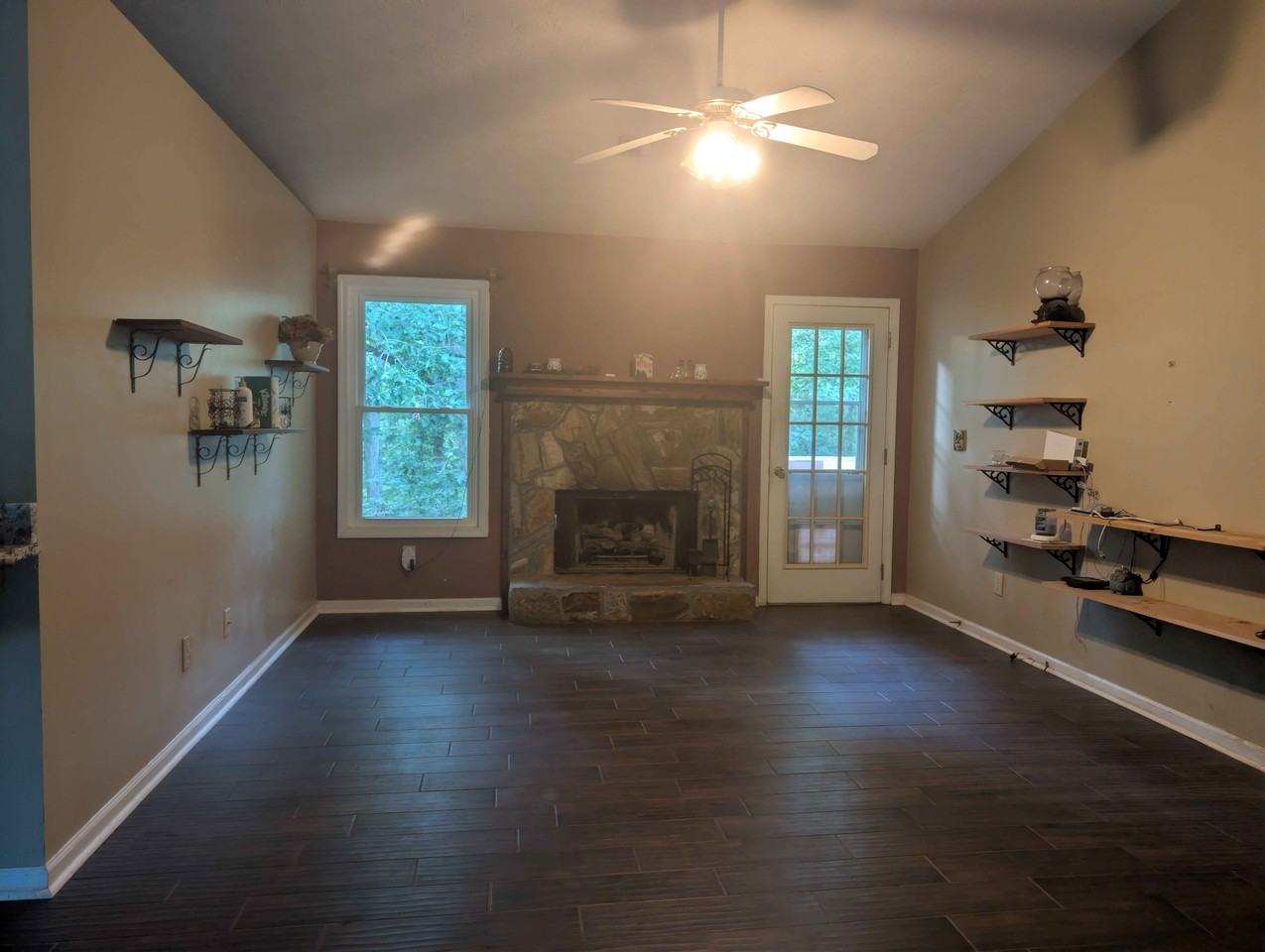5464 Hunnington Mill Dr #NA - Photo 3 of 10