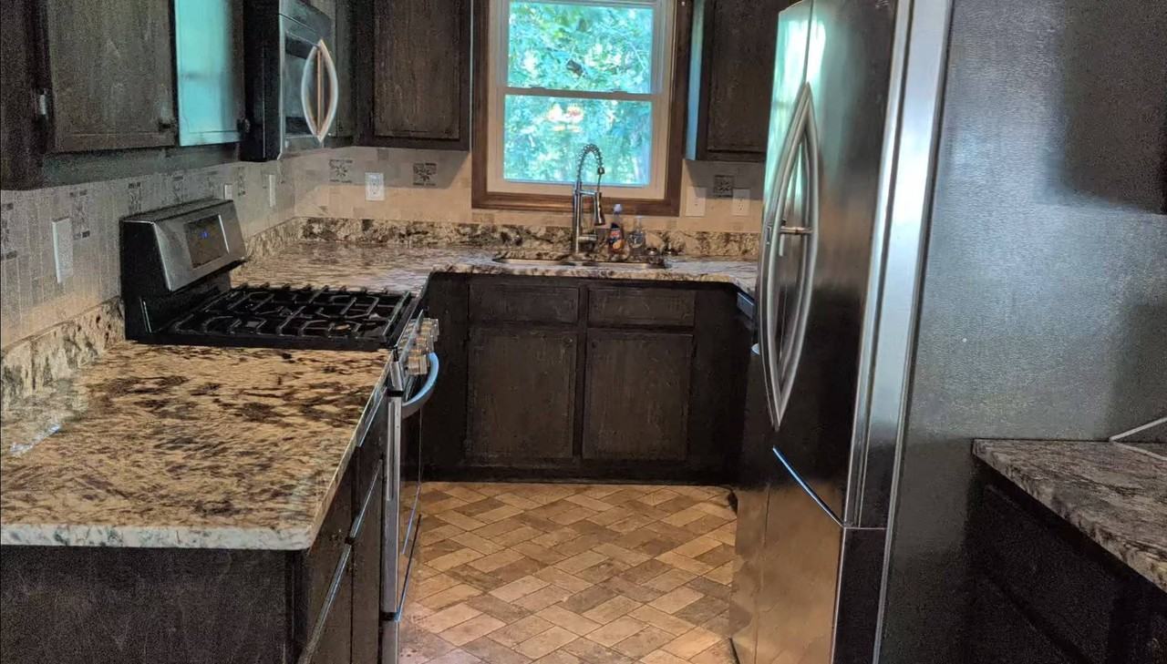 5464 Hunnington Mill Dr #NA - Photo 4 of 10