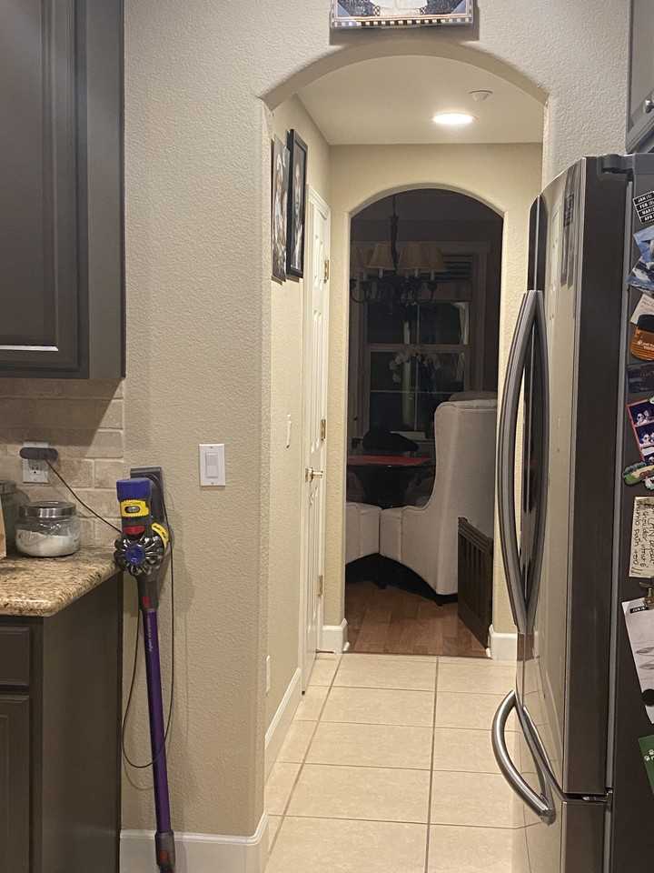 321 Mullinix Way - Photo 2 of 27