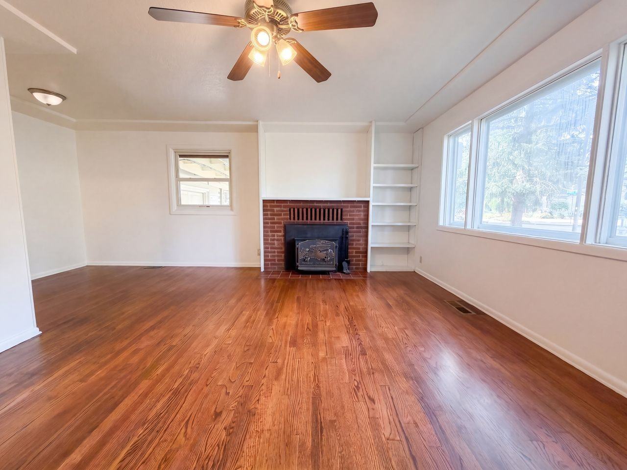 11501 Se Hawthorne St #NA - Photo 3 of 8