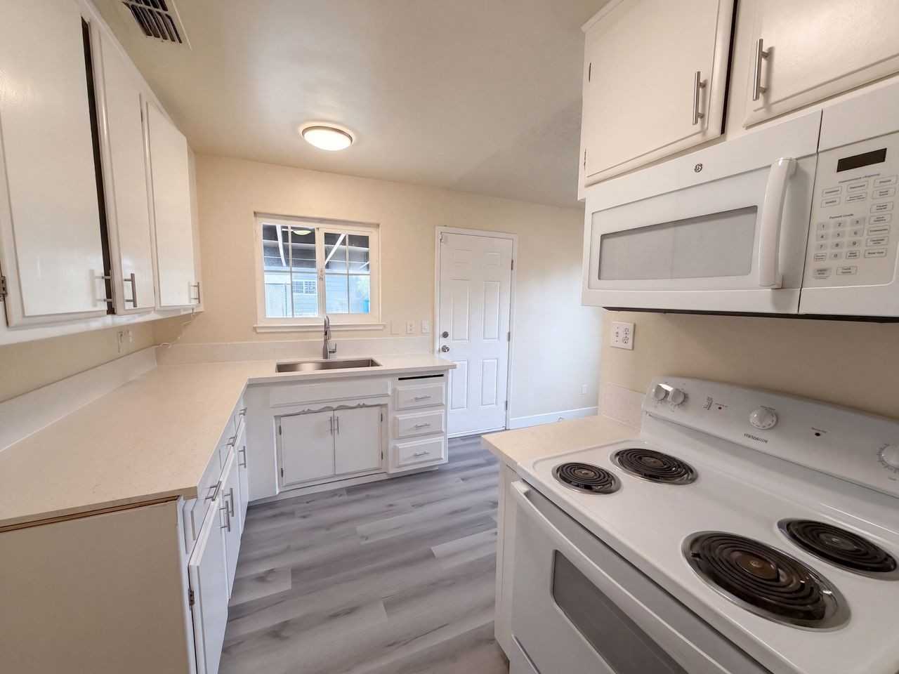 4197 George Ave #NA - Photo 2 of 9