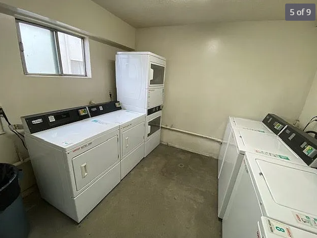 15444 Chatsworth St #31 - Photo 4 of 8