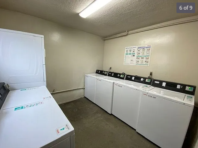 15444 Chatsworth St #31 - Photo 5 of 8