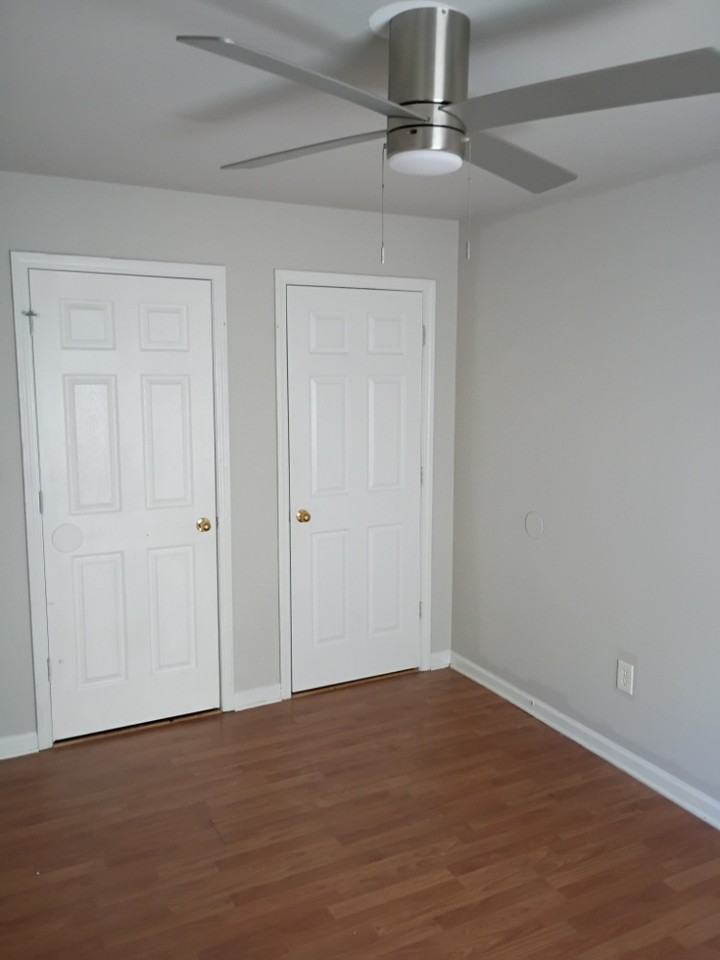 1806 Stonehaven Cir #1806 - Photo 3 of 5