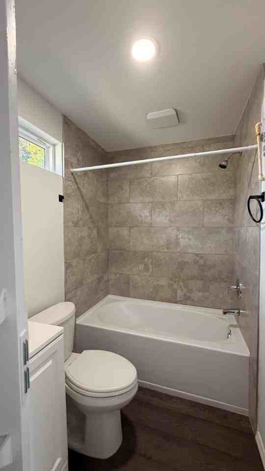 904 Virginia St - Photo 5 of 11