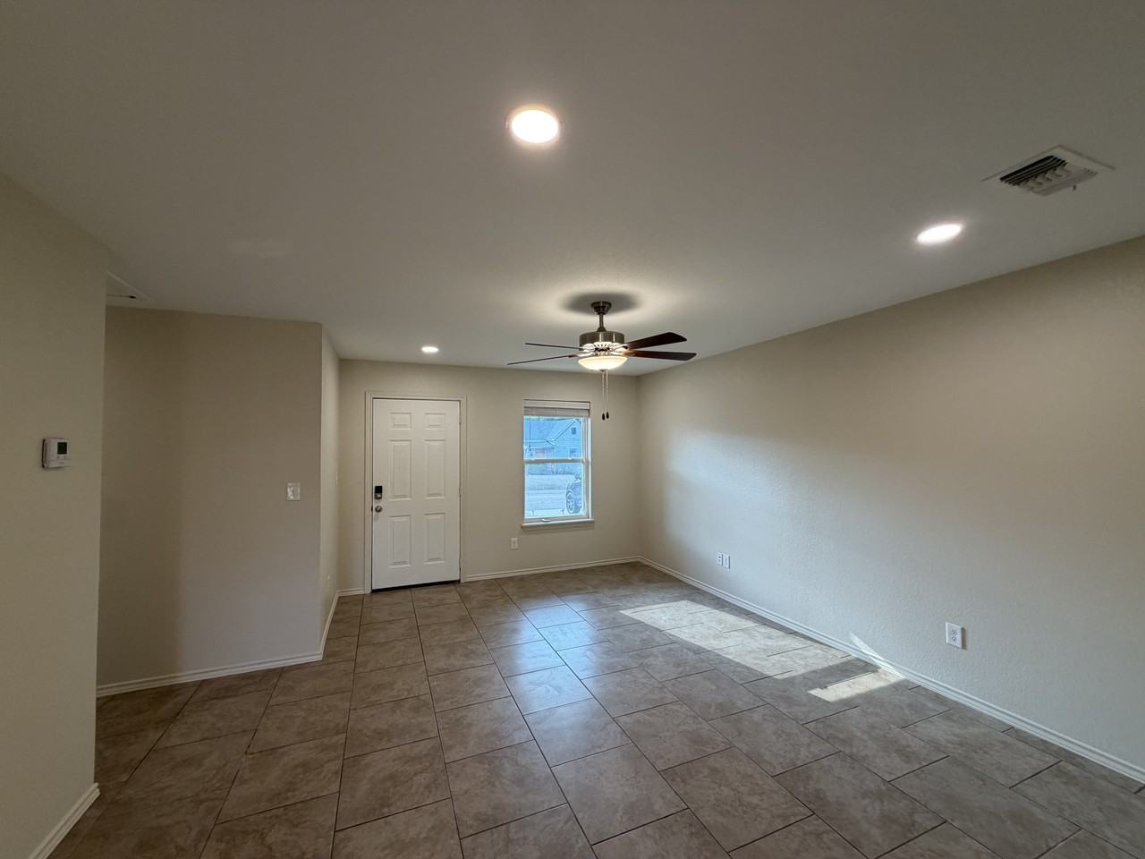 1204 Ferguson St #1204 - Photo 4 of 40