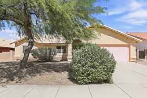 featured image of 9617 E Paseo Juan Tabo