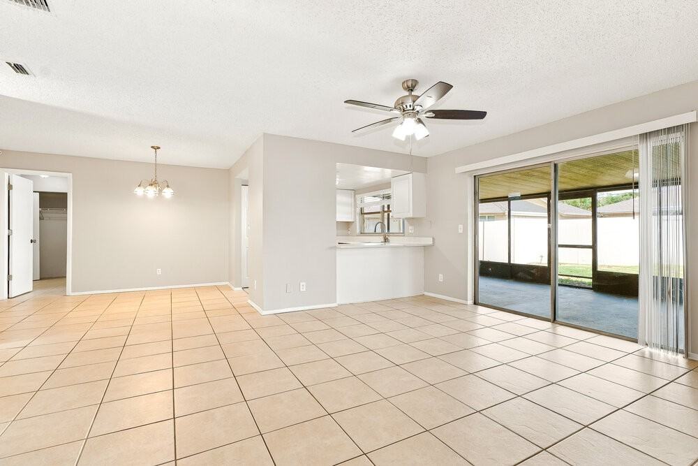 948 16th Ln - Photo 6 of 16