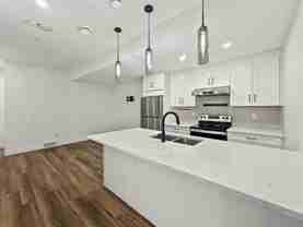 258 22 Ave Ne - Photo 1 of 1