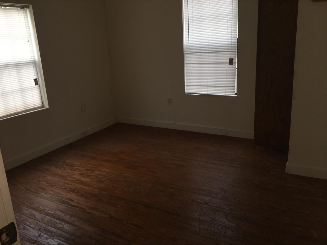 1100 Chihuahua St #1 - Photo 5 of 8