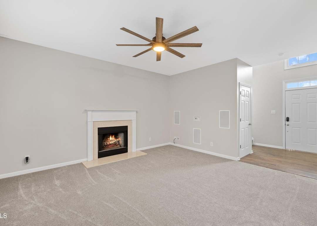 102 College Ave - Photo 7 of 34