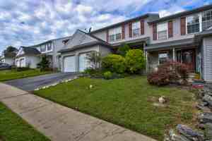 featured image of 1030 Sterling Pl #1