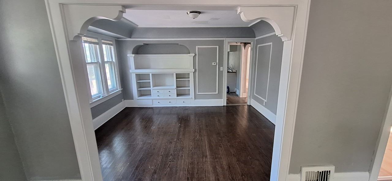 3374 N Palmer St #2 - Photo 4 of 11