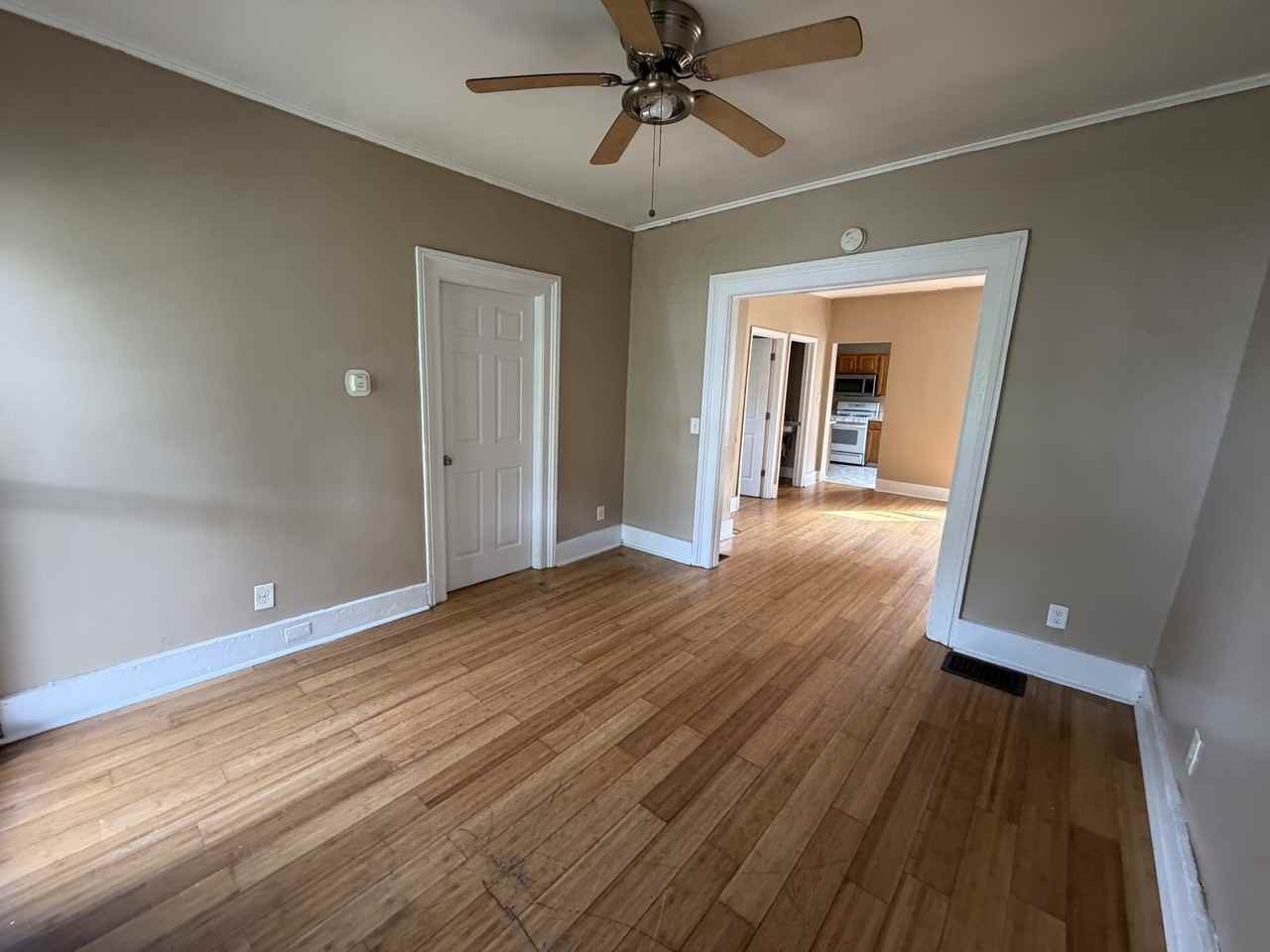 104 Warner St #1 - Photo 4 of 8