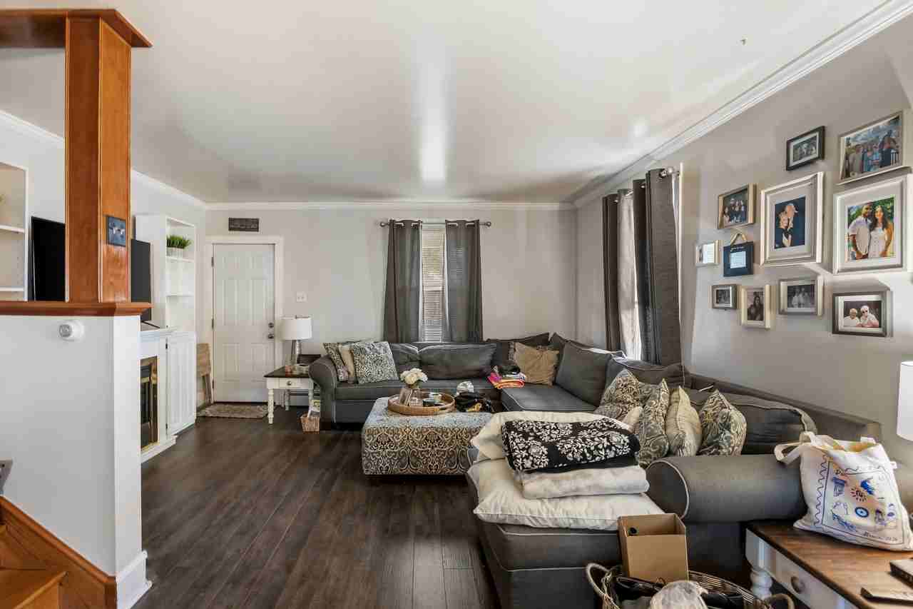 303 Walter Ave #1 - Photo 5 of 20