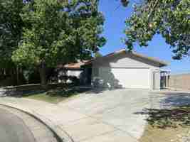 featured image of 6903 Creamery Ln #1