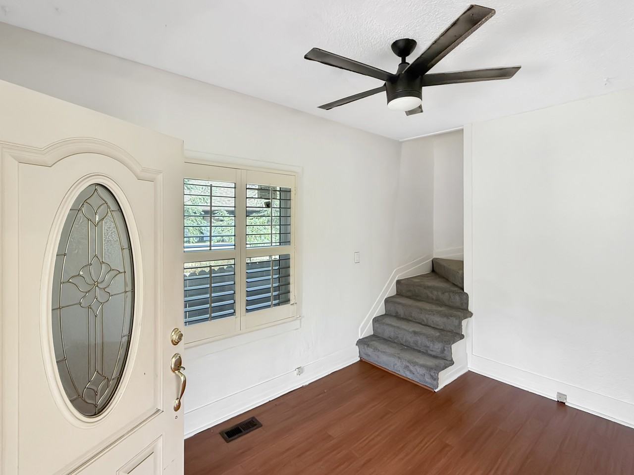 1824 Lundy Ave #1 - Photo 3 of 21
