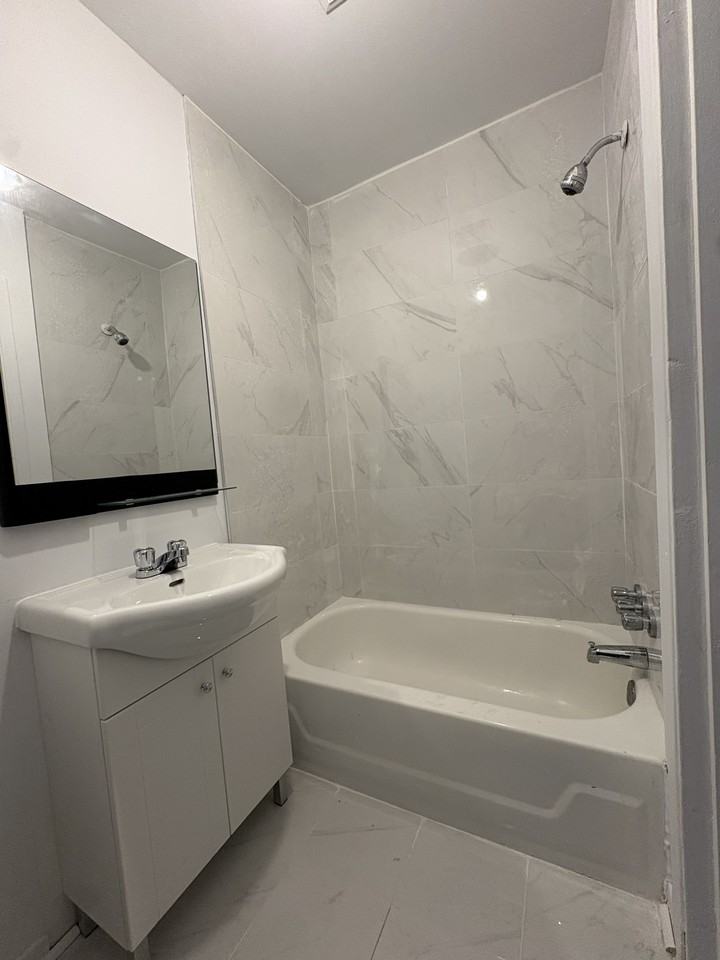 302 Rue Argyle - Photo 7 of 10