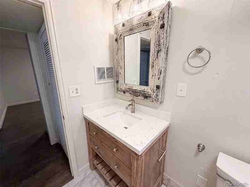 223 Orion Street - Photo 7 of 10