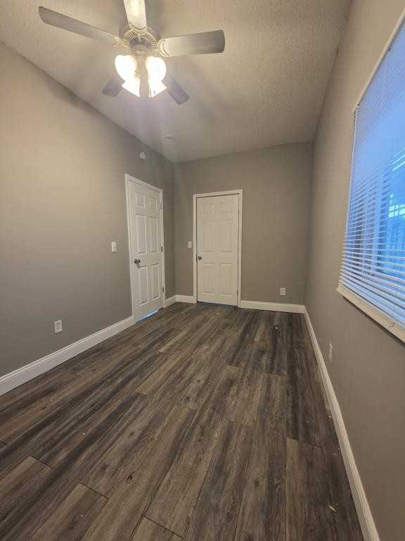 1014 Ella Ave - Photo 5 of 15