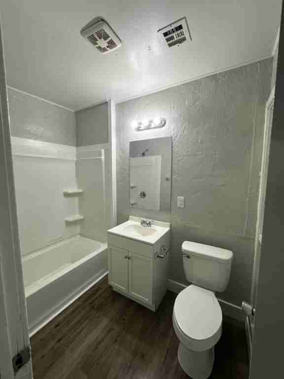 727 N Wheeling Ave - Photo 7 of 13