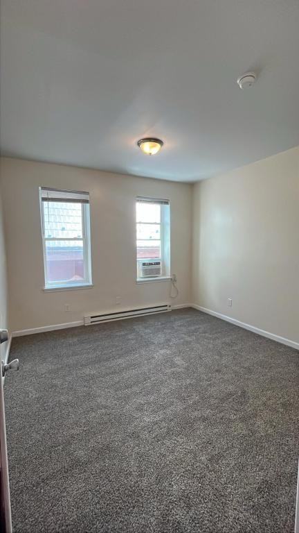 126 W Potomac St - Photo 5 of 10