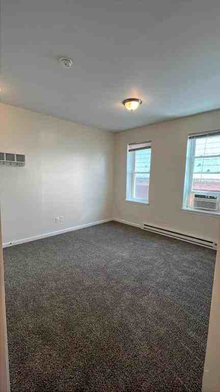 126 W Potomac St - Photo 6 of 10