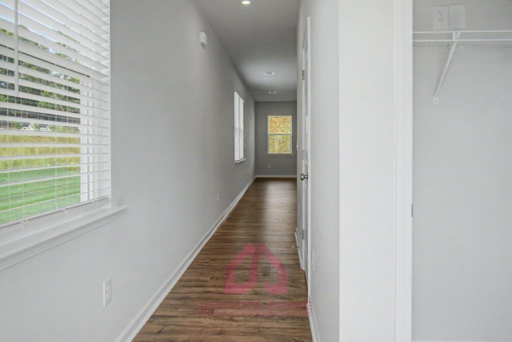 378 Highline Trl - Photo 2 of 25